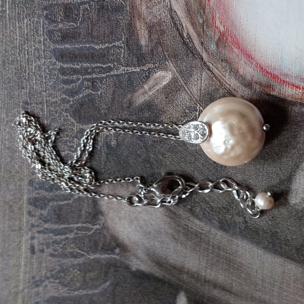 Coin Pearl Bulbous Silvertone Necklace with Rhinestones NEW Monet